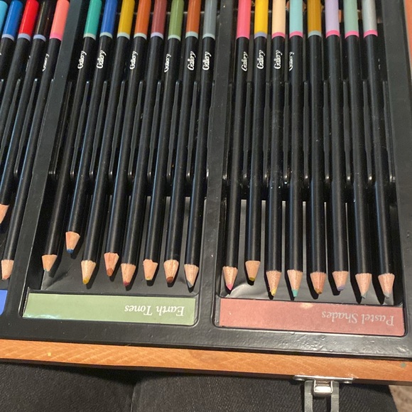 Gallery Wooden Deluxe Artist Set - slightly used - Picture 6 of 7